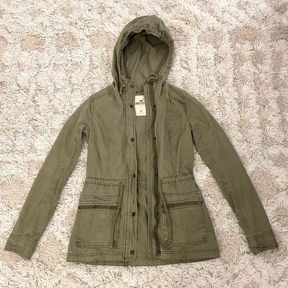 Hollister Khaki Utility Jacket with Hood - Picture 2 of 6